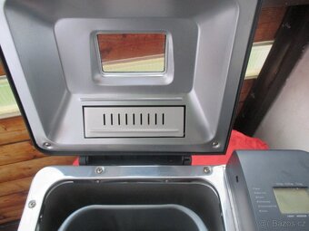 domácí pekárna za  1/5 poř.cena - 7