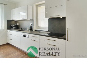 Prodej, Rodinné domy, 946 m² - Škvorec, ev.č. 01122 - 7