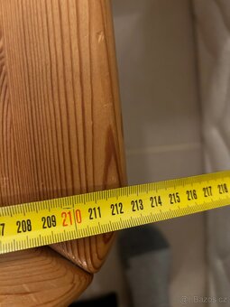 Masivní borovicová manželská postel + matrace zdarma - 7