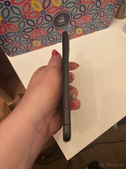 iPhone 11 - 7