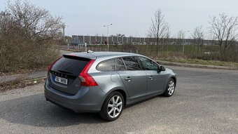 Volvo V60 D3, AT, 2016, servis - 7