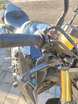 Honda cb1000r 2012 - 7
