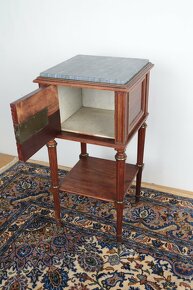 Noční stolek / komodka ve stylu Ludvíka XVI - 7