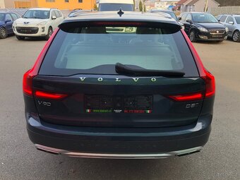 VOLVO V90 CROSS COUNTRY 2.0 D5 AWD DPH PANORAMA - 7