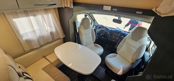 205PS 2021 motor IVECO 5Míst alkovna obytné auto 1 majitel - - 7