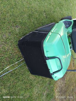 Zahradní traktůrek viking MT 585 na náhradní díly - 7