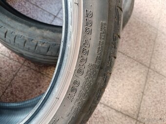 Letní pneu 225/45 R19 Bridgestone - 7