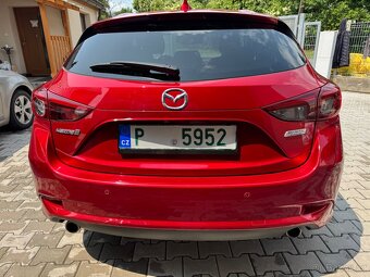 Mazda 3 - 7