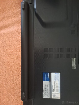 Asus 4Jádro Intel - 7