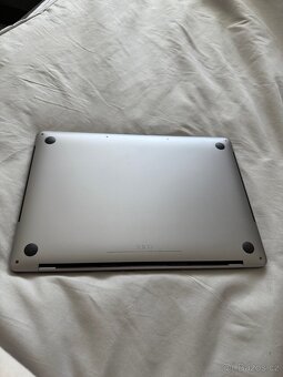 MacBook Pro 2020/16GB RAM/Intel i5/512GB SSD - 7