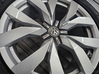 Zimní ALU kola Volkswagen Touareg 3 R20 Montero - 7