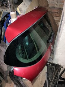 Zadní dveře na Peugeot 308 SW Výklopné - 7