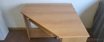 Kancelářský stůl - 7
