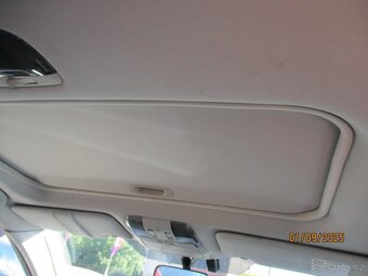 Subaru outback 4WD 2.0TDI s automatem - 7