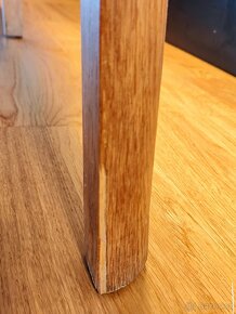Starší dřevěný rozkládací stůl - 7