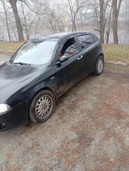 Alfa Romeo 147 - 7