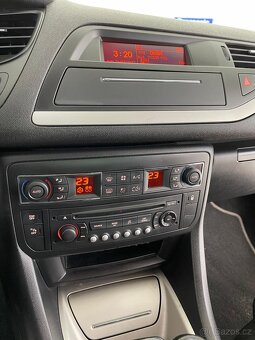 Citroen C5 2.0HDi 143.000km VELMI PĚKNÝ - 7