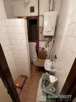 Nebytový prostor k pronájmu vhodný pro potraviny / obchod. - 7