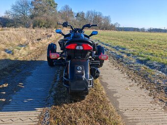Can am Spyder F3 motor 1330cmm. - 7