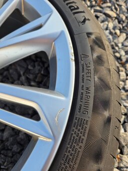 Alu kola Volkswagen 5x112 R19 8J ET44 pneu 235/40 - 7