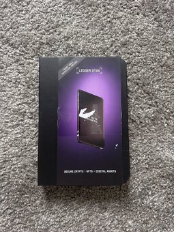 Ledger Stax Crypto Hardware peněženka - 7