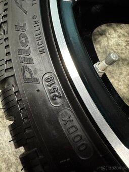 Alu kola 5x114,3 19" Renault Megane IV(rs) + Michelin - 7