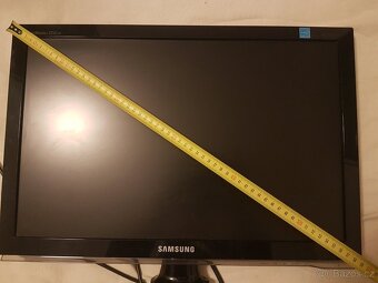 PC monitor Samsung SyncMaster 2253LW , 22″ - 7