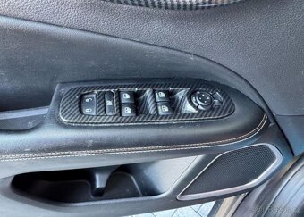 Jeep Compass 1.4 Multiair Longitude benzín manuál 103 kw - 7