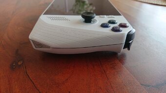 Asus Rog Ally Z1 - 7