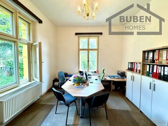 Vícegenerační vila (240 m2) s navazujícími pozemky (2,5ha) - - 7