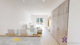 Pronájem byty 2+kk, 51 m2 - Zlín, ev.č. 02277 - 7