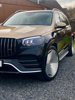 Mercedes GLS 580 AMG Masáže - 7