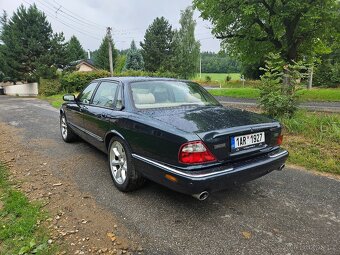 JAGUAR XJR 308 - 7