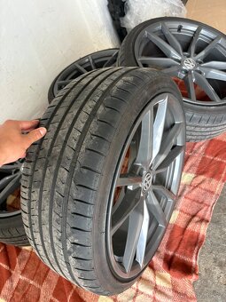 Alu kola VW Pretoria r19 5x112 - 7
