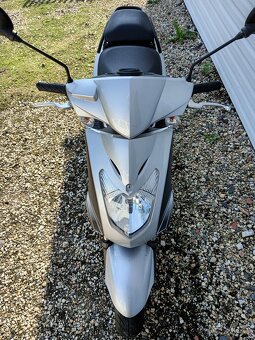 Skútr Kymco Agility 50 - 7