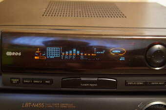 Sony HCD - N455 s měničem na 5 cd - 7