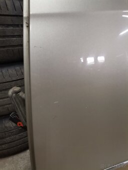 VW Passat B6 combi zlatá LD1W LZ dveře - 7