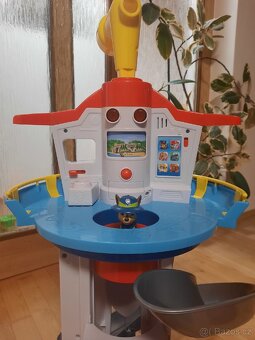 Tlapková patrola věž - 7