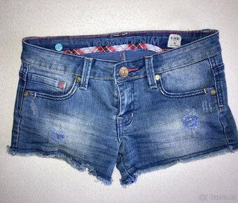 Dámské džínové kraťase vel. S - 7
