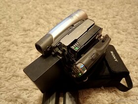 Videokamera Sony Handycam DCR-HC27E (MiniDV) ZAMLUVENO - 7