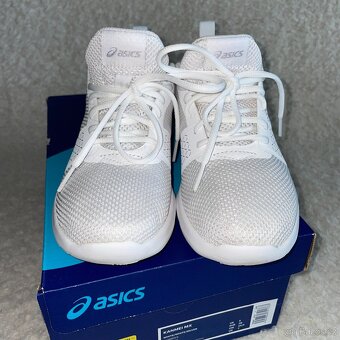 Dámské bílé tenisky Asics vel. 38 - 7