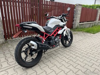 Benelli BN 125 - 7
