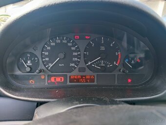 BMW E46 320D - 7