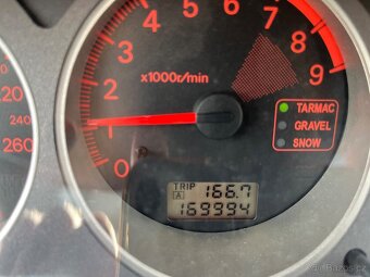 Mitsubishi Lancer Evo 9 - 7
