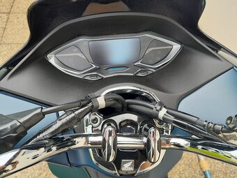 Honda PCX 125 ..TOP STAV.. v záruce.. - 7