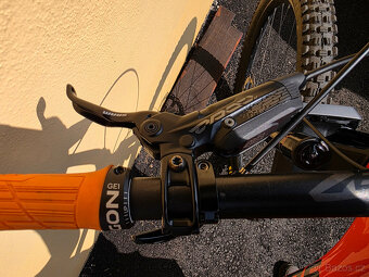 Prodám MTB kolo Santa Cruz Hightower 2 AL - 7