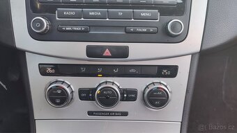 Vw passat B7variant 1.6tdi díly - 7