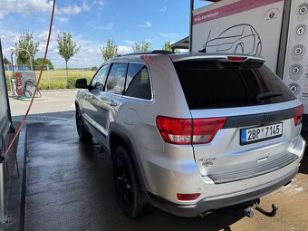Jeep Grand Cherokee - 7
