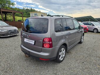 Volkswagen Touran 1.9 TDi 77KW BXE Trend - 7