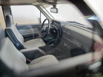 Toyota Hilux McFly 1:18 Ottomobile - 7